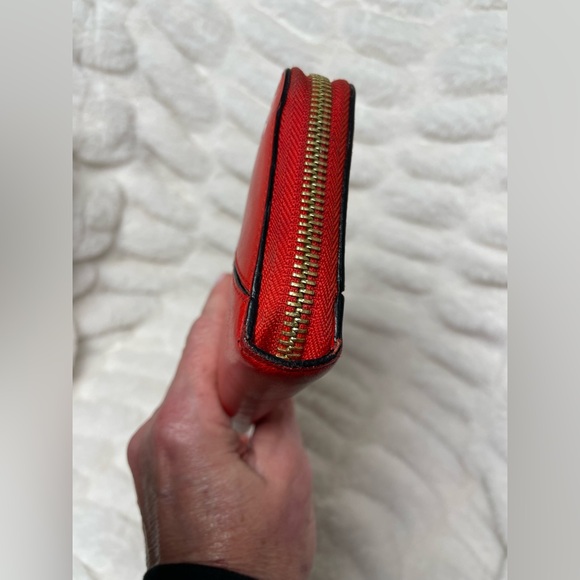 LOEWE RED LEATHER PUZZLE LONG ZIP WALLET - Picture 5 of 10